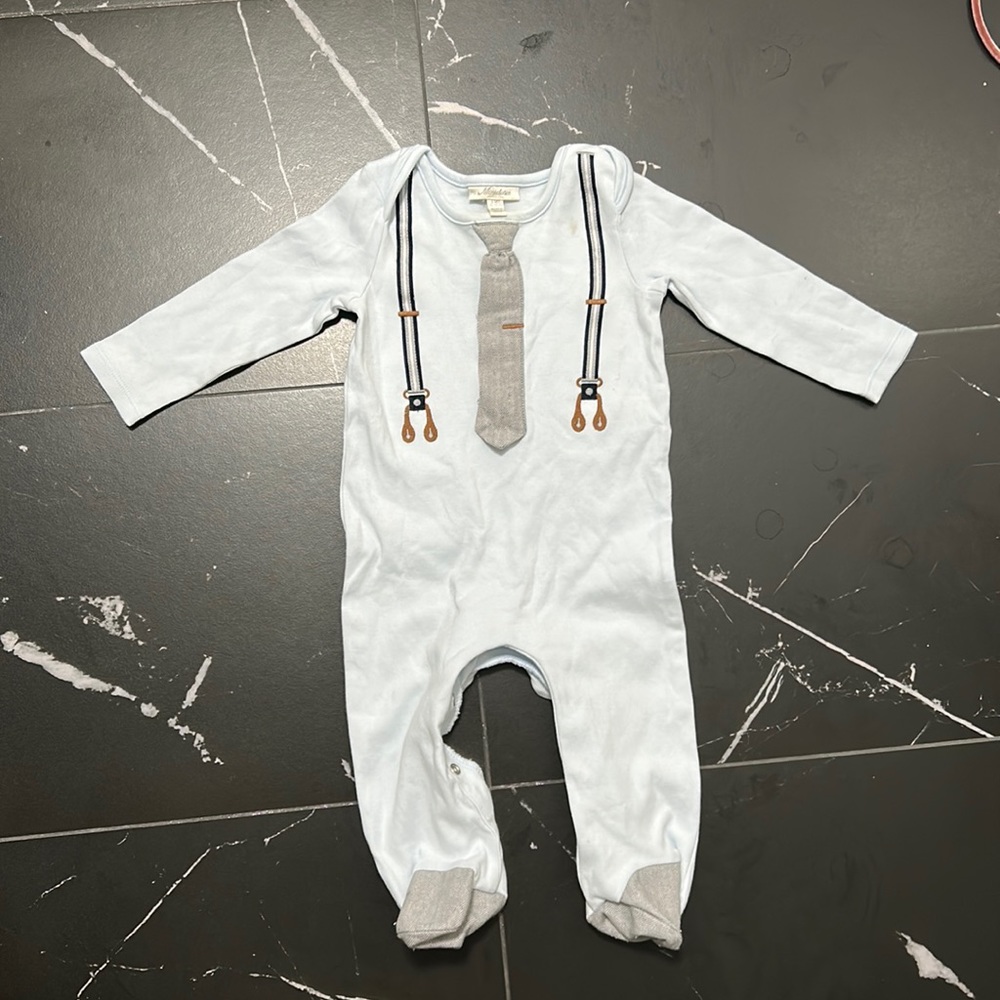 Sale 5/30$ Miniclasix footie size 9m